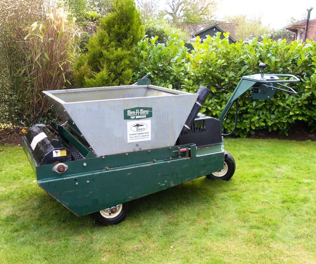 Turfco Mete-r-matic Top Dresser
